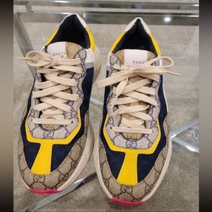 Gucci Sneaks